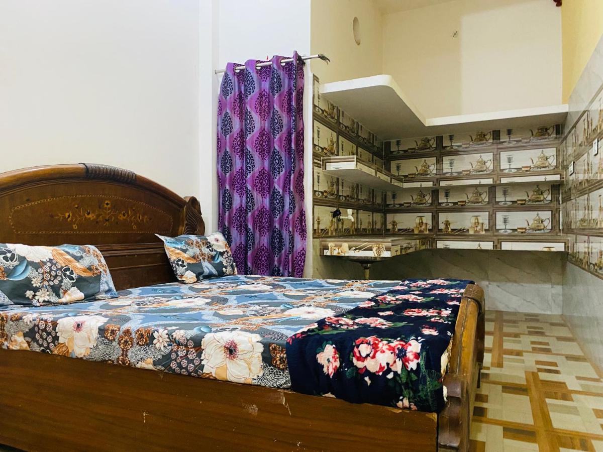 Balaji Homestay Mathura In Vrindavan Dış mekan fotoğraf