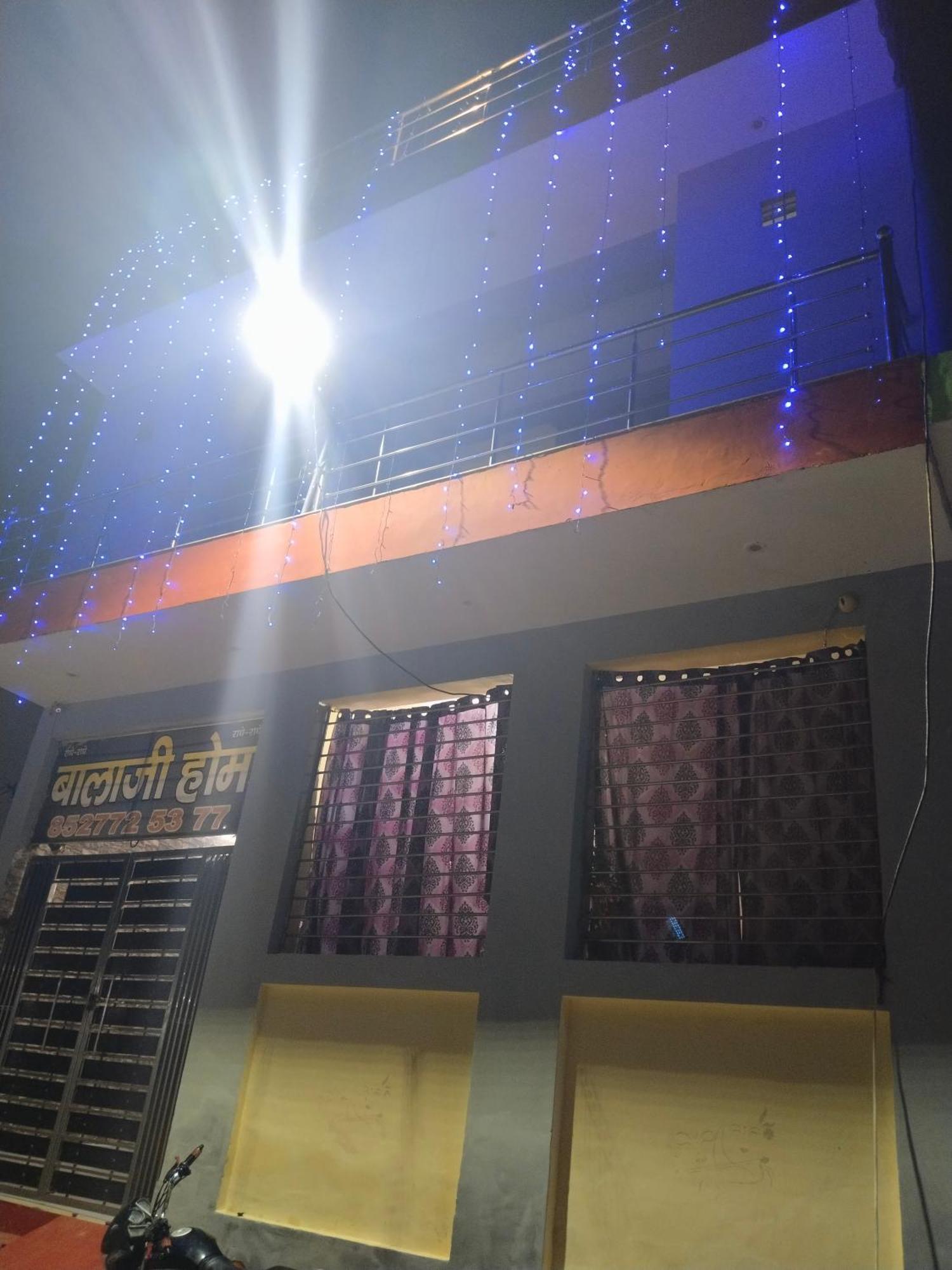 Balaji Homestay Mathura In Vrindavan Dış mekan fotoğraf