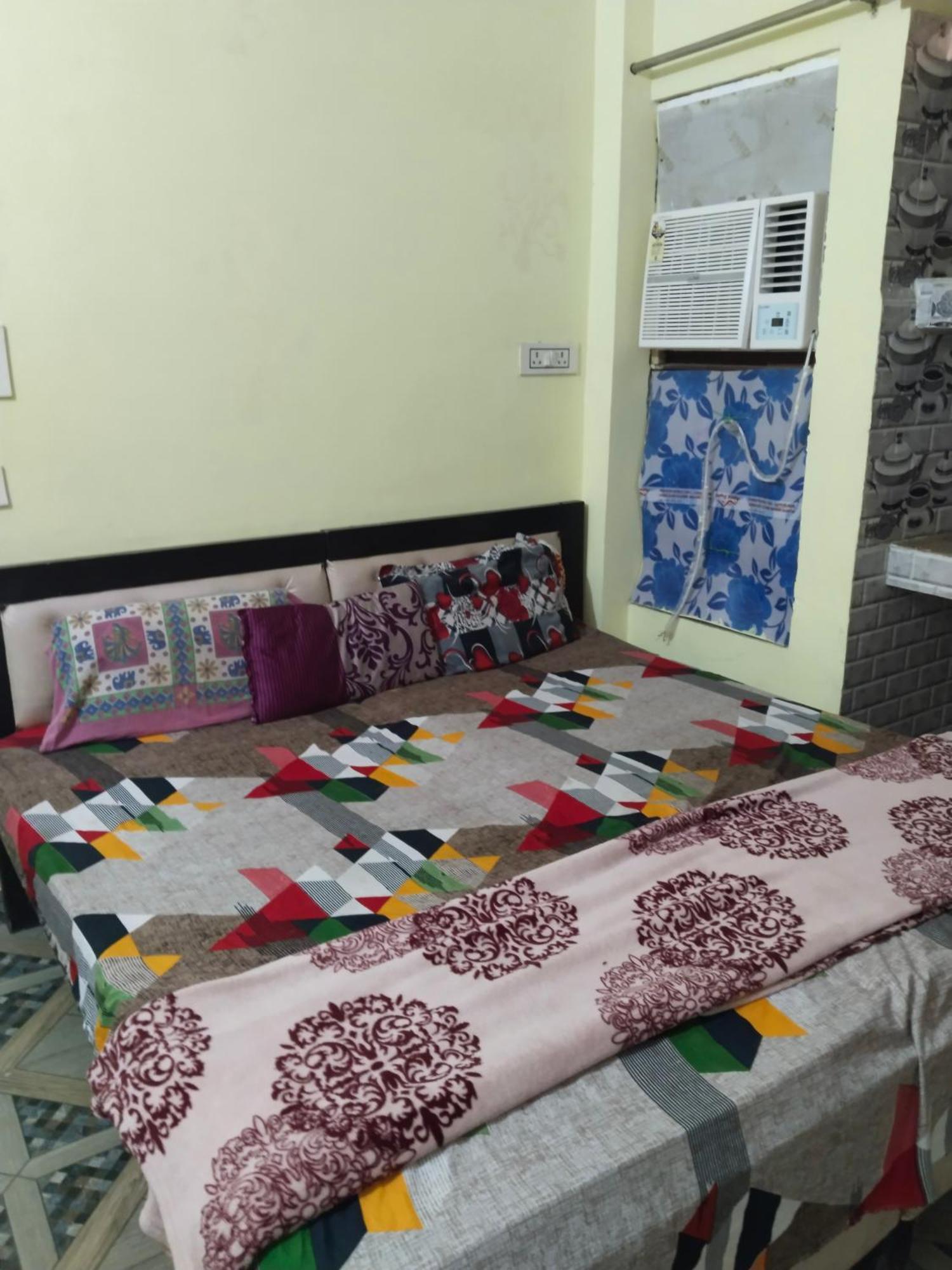 Balaji Homestay Mathura In Vrindavan Dış mekan fotoğraf